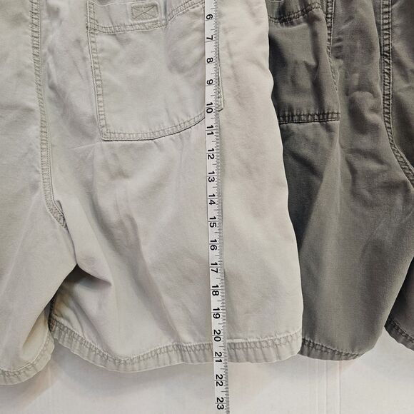 Wrangler Cargo Shorts Lot Sz 44 Army Green Tan Relaxed Fit Utility Casual U0418 - Picture 4 of 10